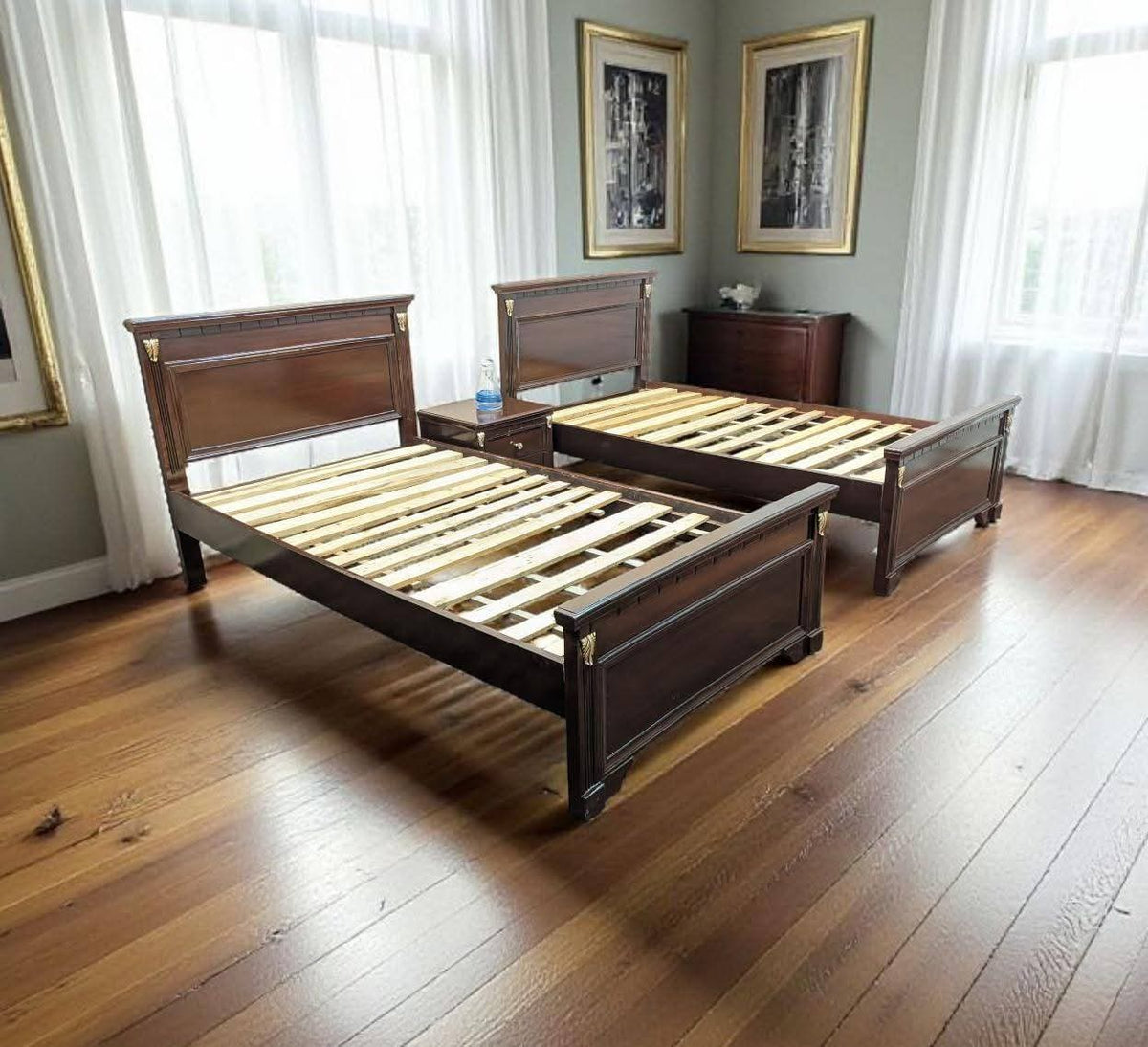 Pair Of Single Bed With 1 Shared Side Table