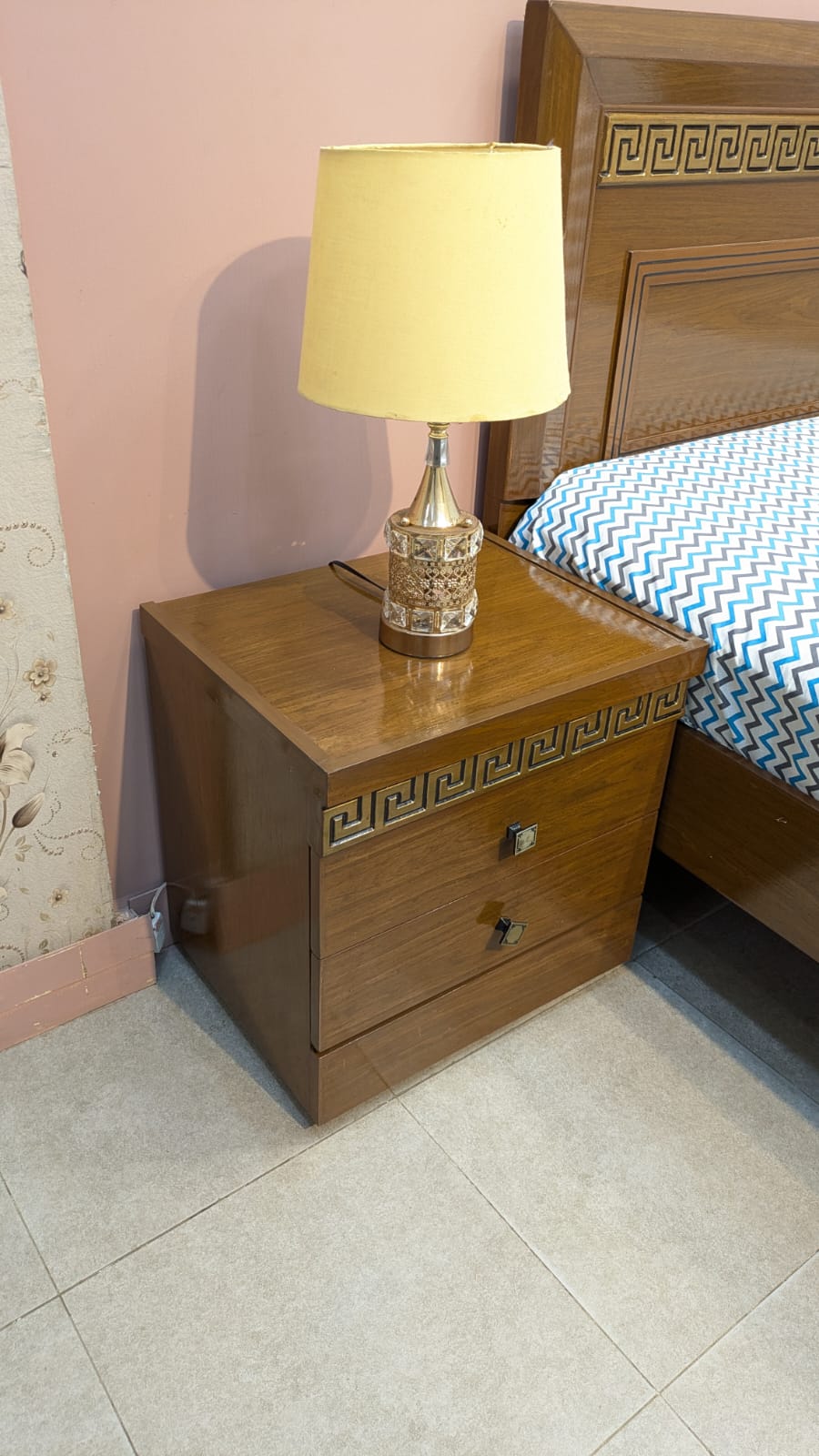 Single Bed With 1 Side Table
