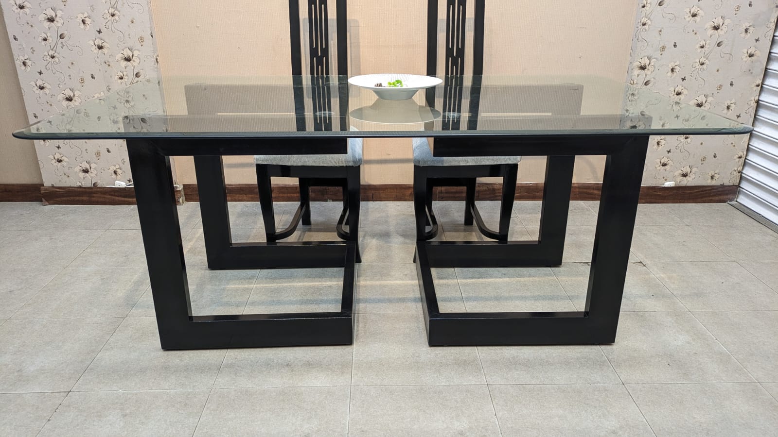 6 Seater Dining Table