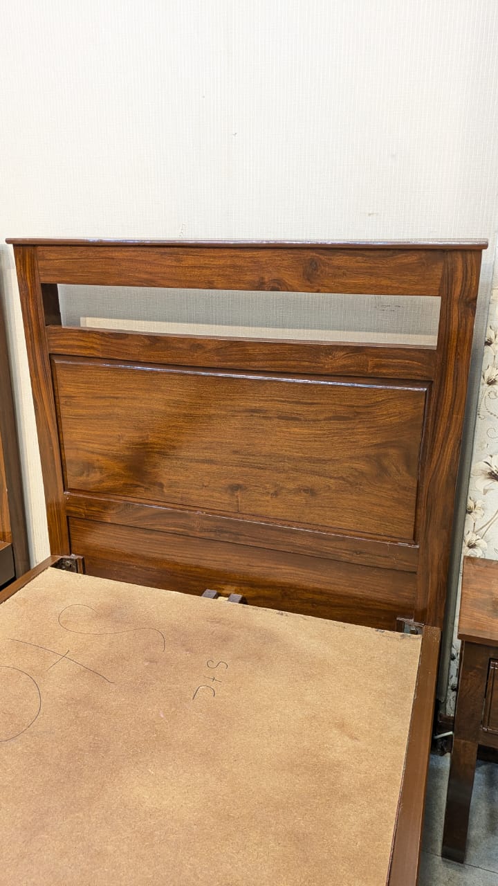 Solid Sheesham Wood Pair Of Single Beds with 2 Side Tables