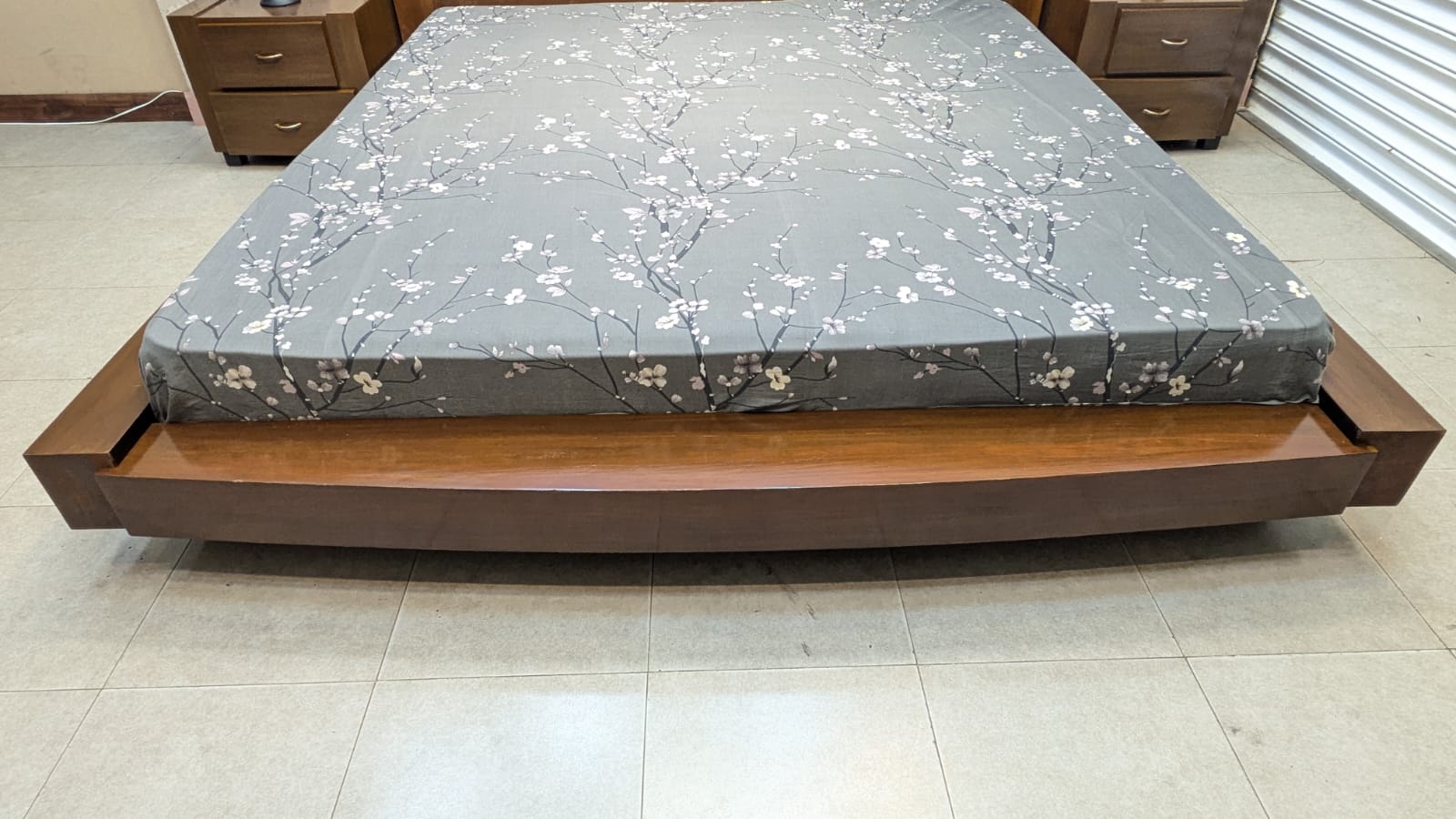 Low Height king Size Bed Set