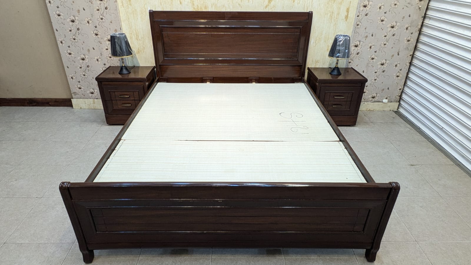 Queen Size Bed Set