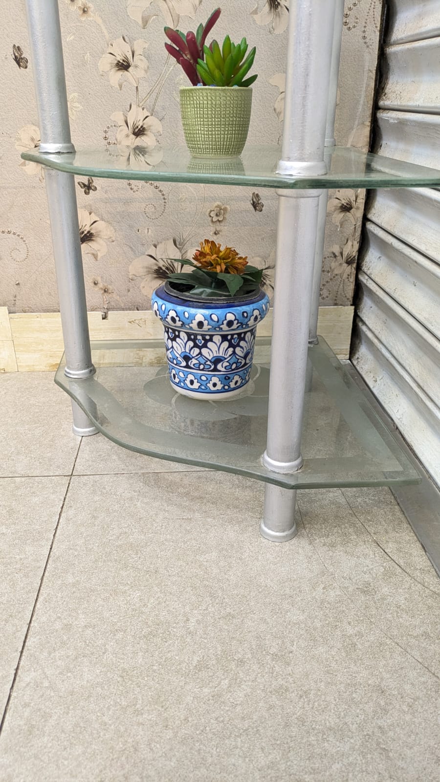 3 Tiers Corner Table