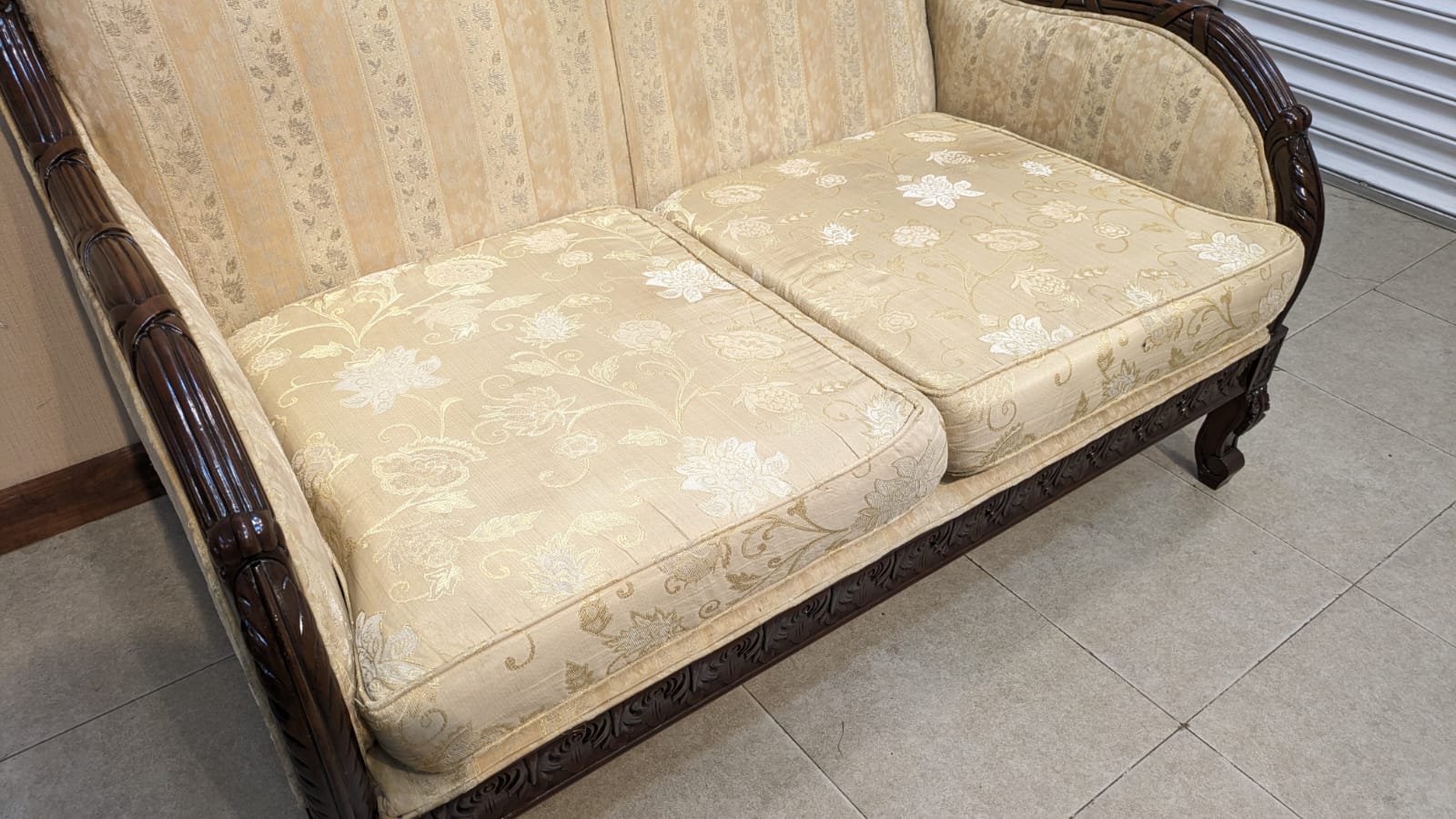 6 Seater Sofa Set with Center Table and 2 Side Tables Set