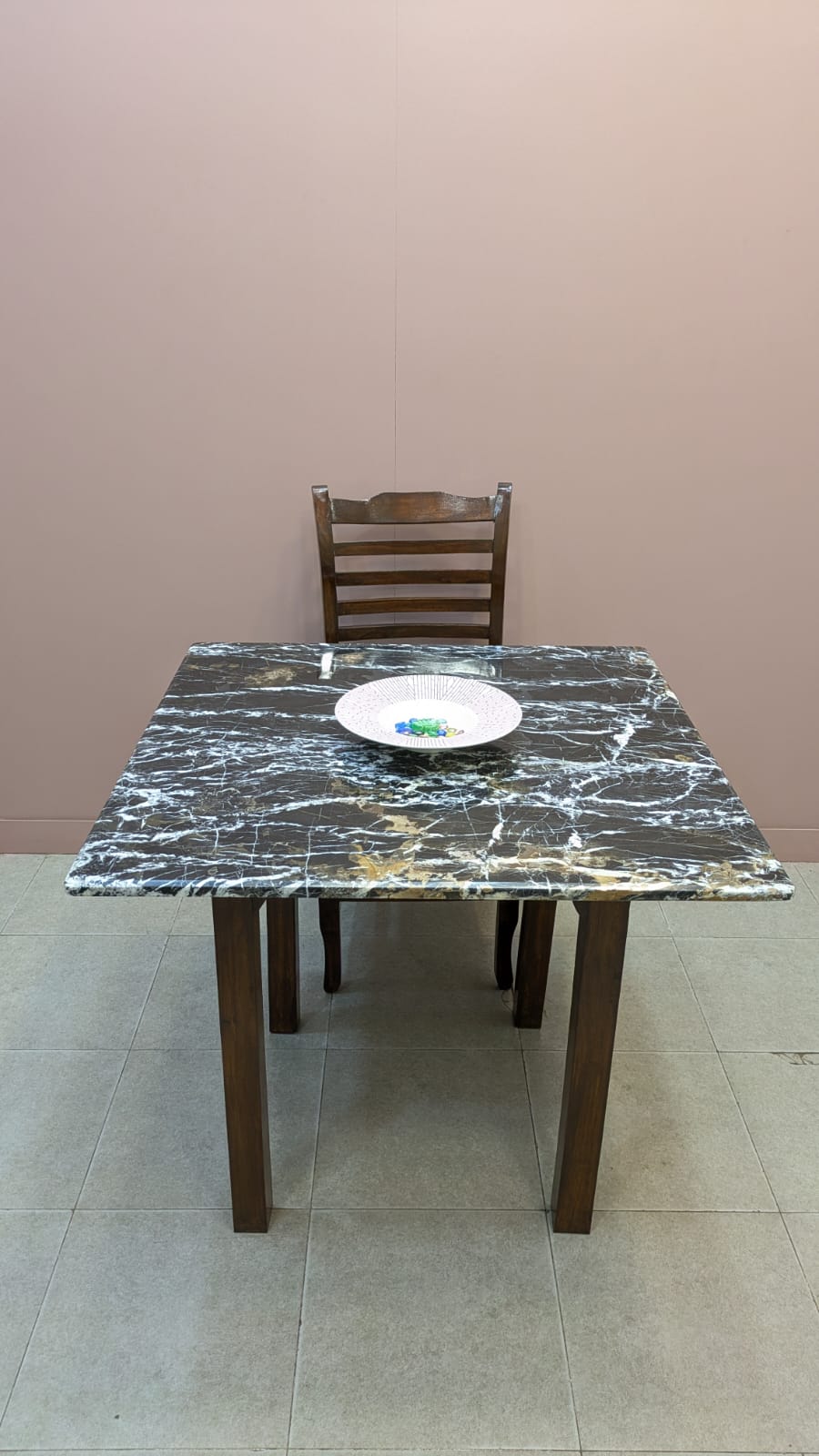 Solid sheesham Wood 4 Seater Dining Table