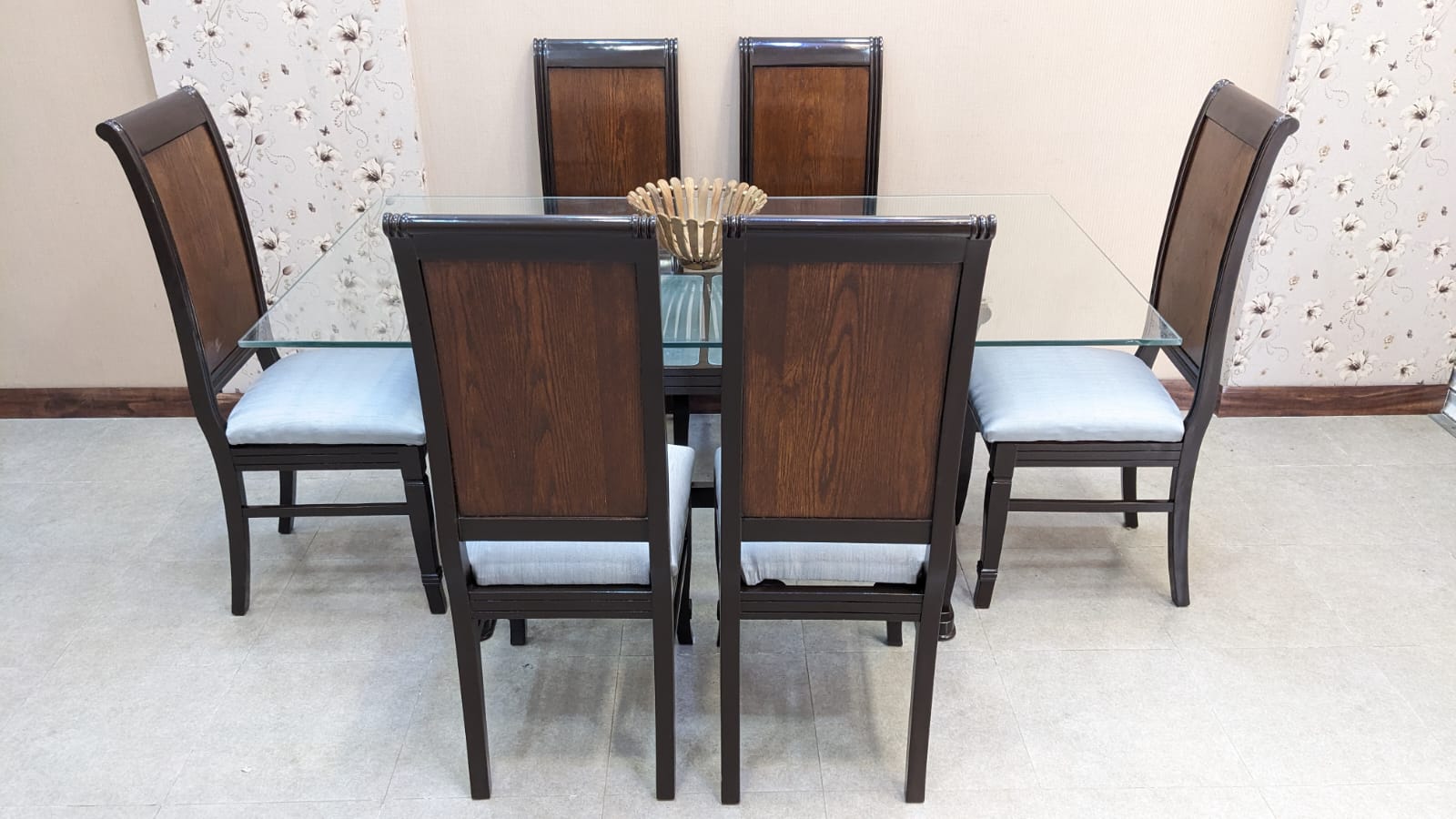 6 Seater Dining Table