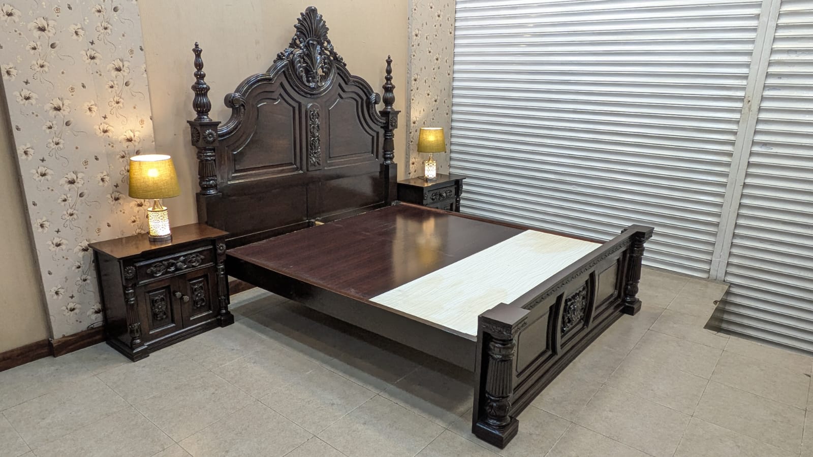 100% Solid Sheesham Wood King Size Bed Set