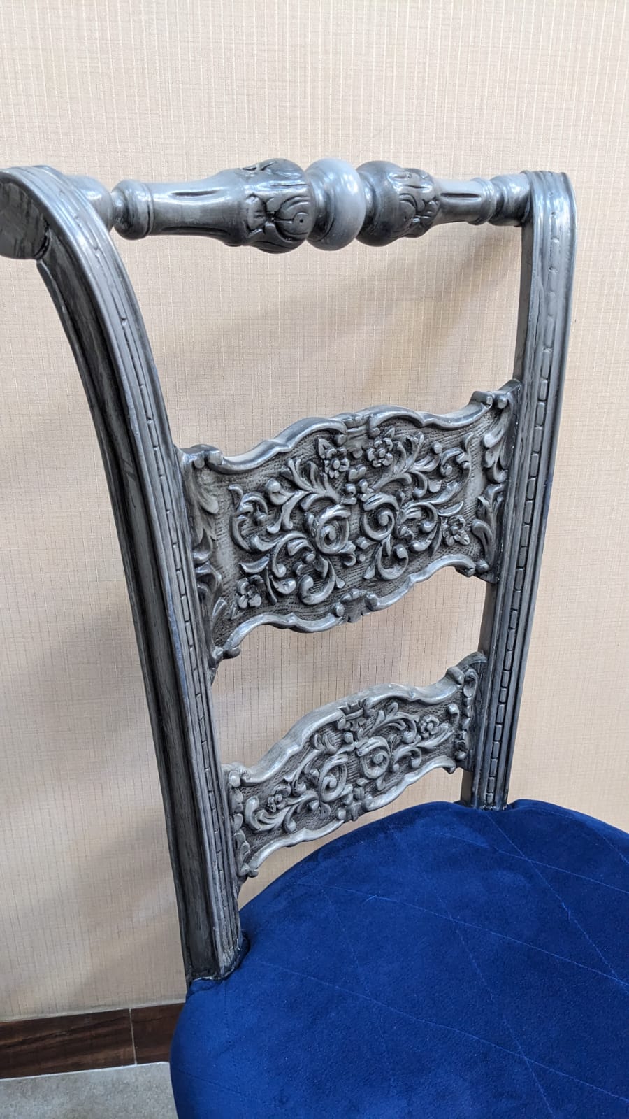 Solid Sheesham Wood 6 Seater Round Dining Table