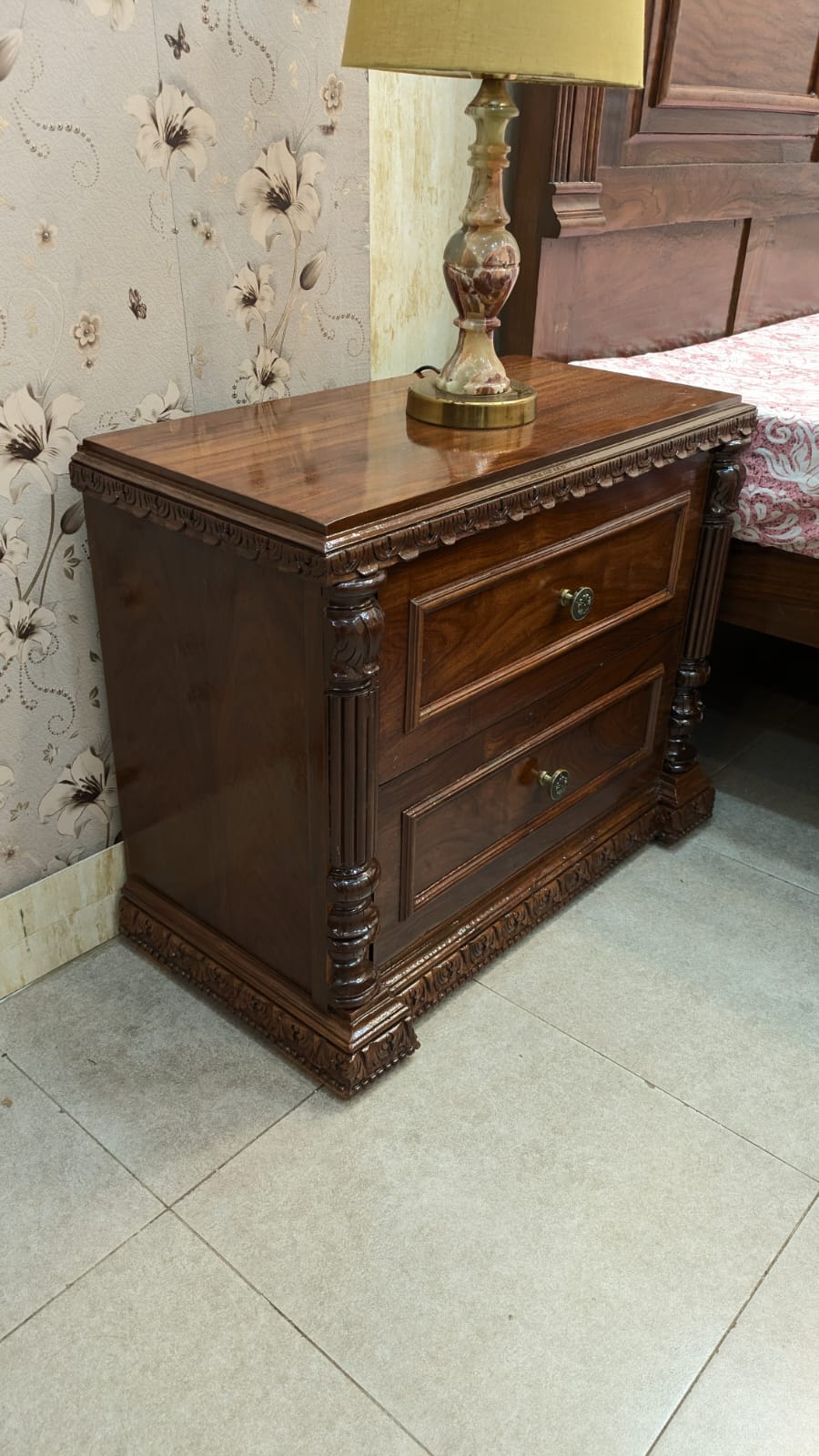 King Size Bed With 2 Side Tables and Mattress
