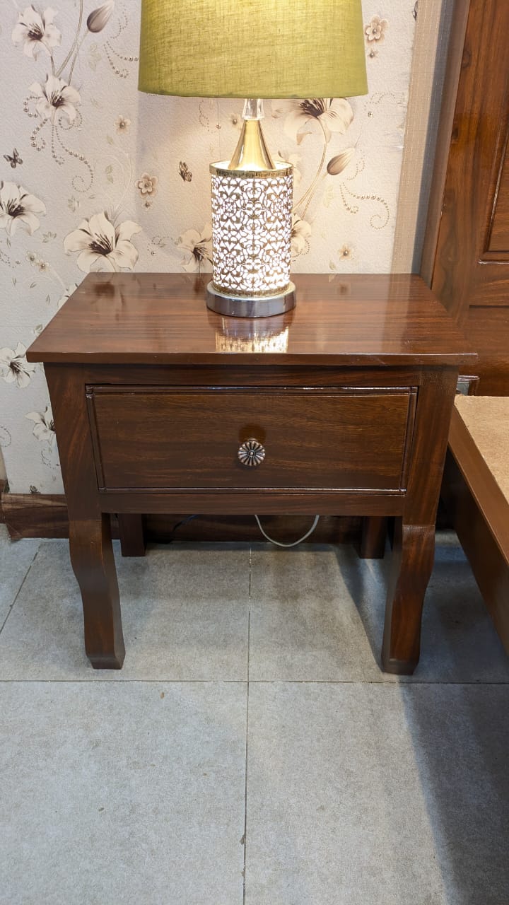Solid Sheesham Wood Pair Of Single Beds with 2 Side Tables