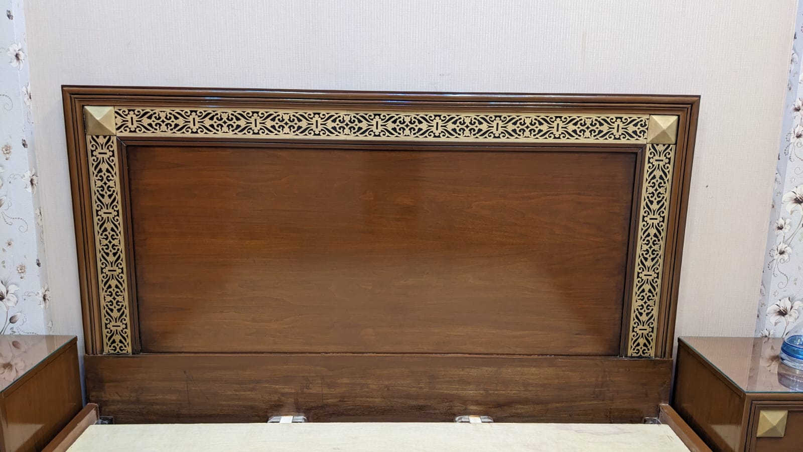 Brand New King Size Bed Set