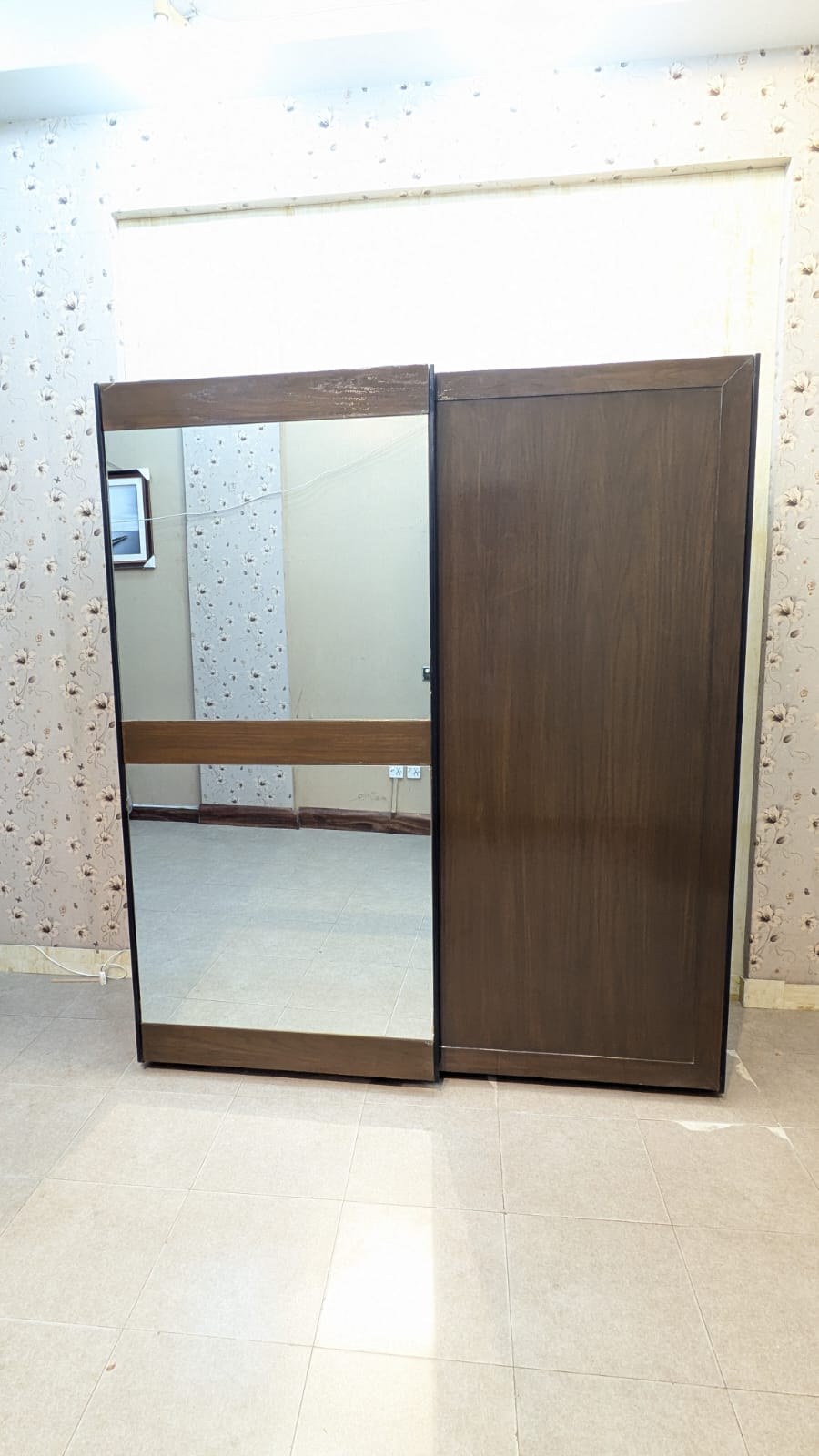 Sliding Door Wardrobe