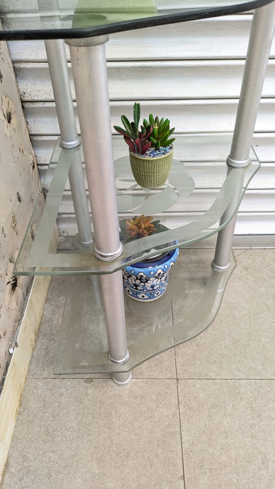 3 Tiers Corner Table