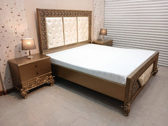 Stylish King Size Bed Set