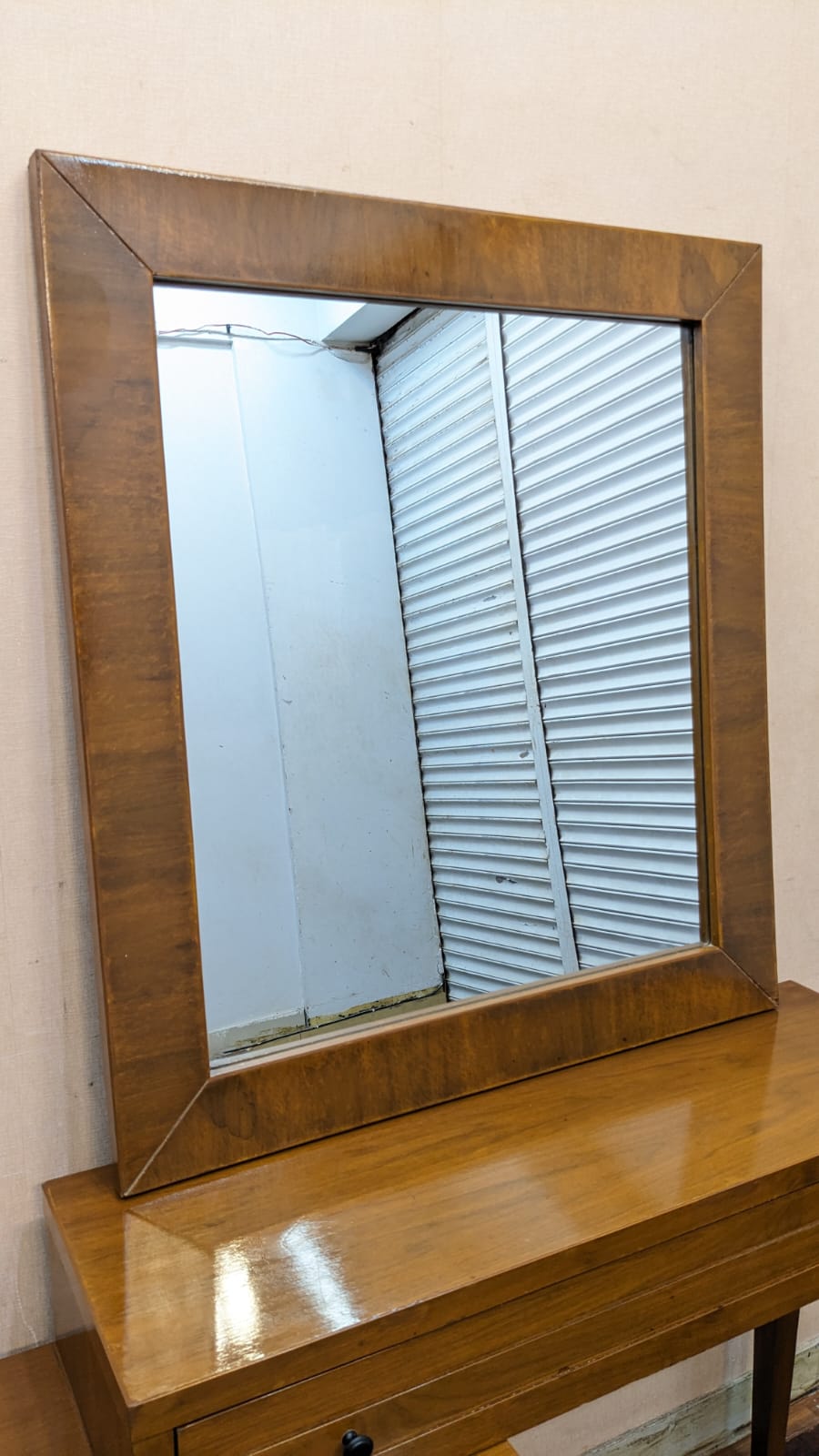 Dressing Table with Mirror