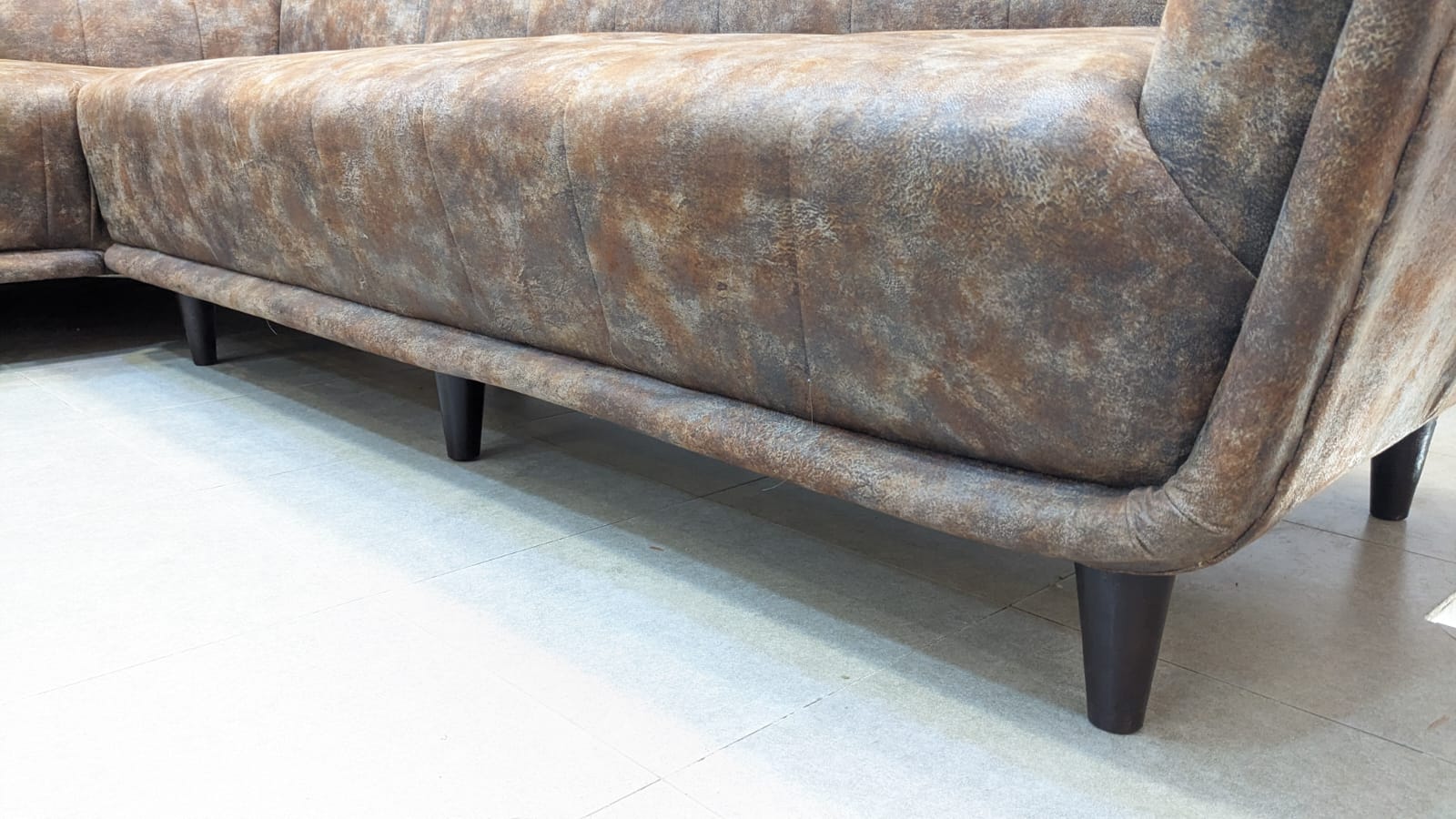 Comfortable 6 Seater L Shape Sofa Set