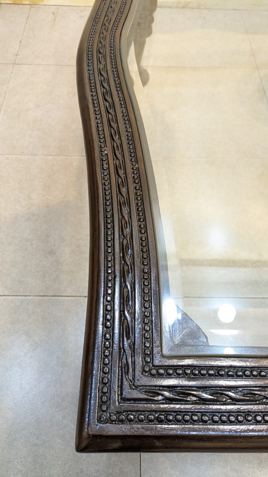 ANTIQUE SOLID SHEESHAM WOOD CENTER TABLE