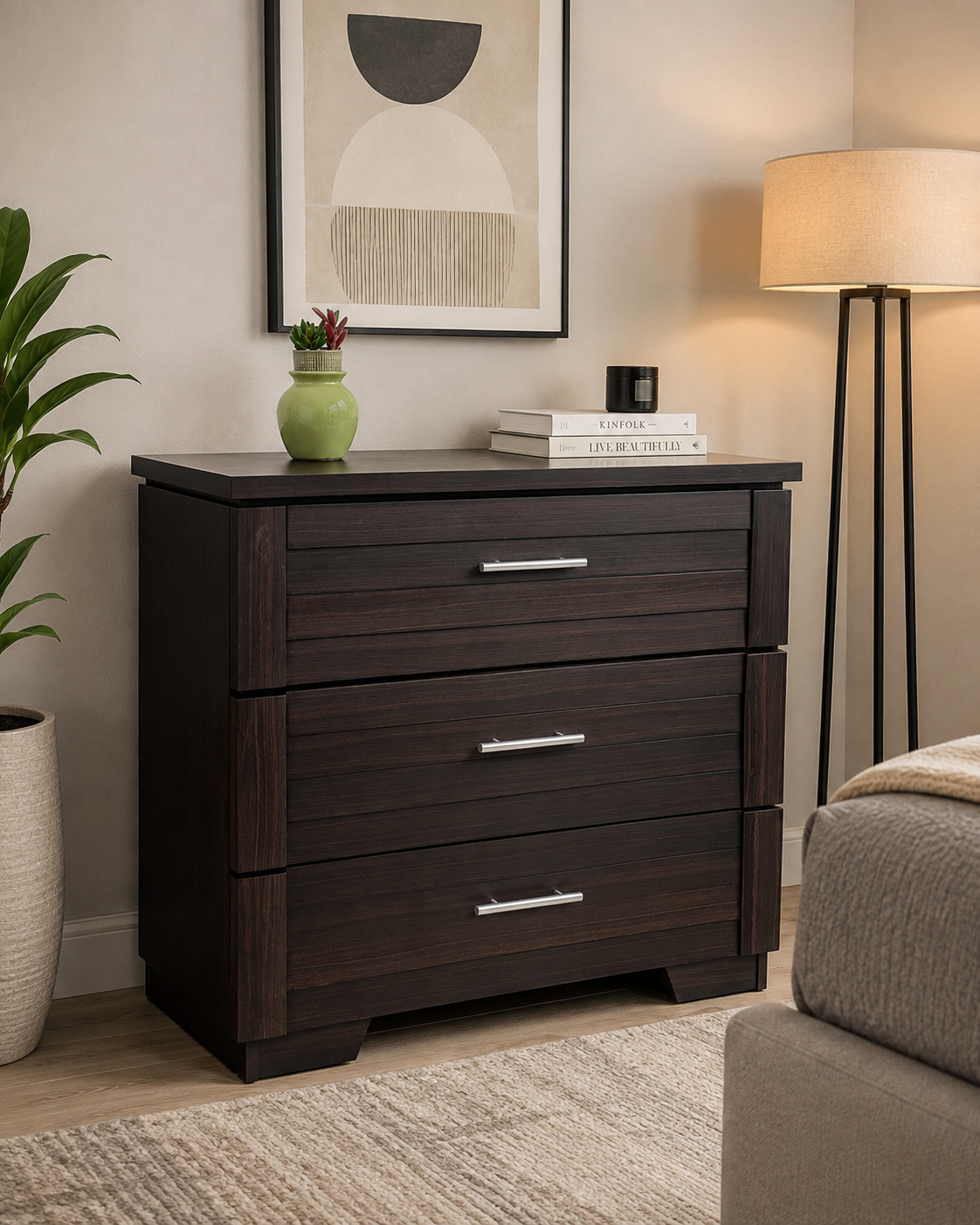 Chest of drawers