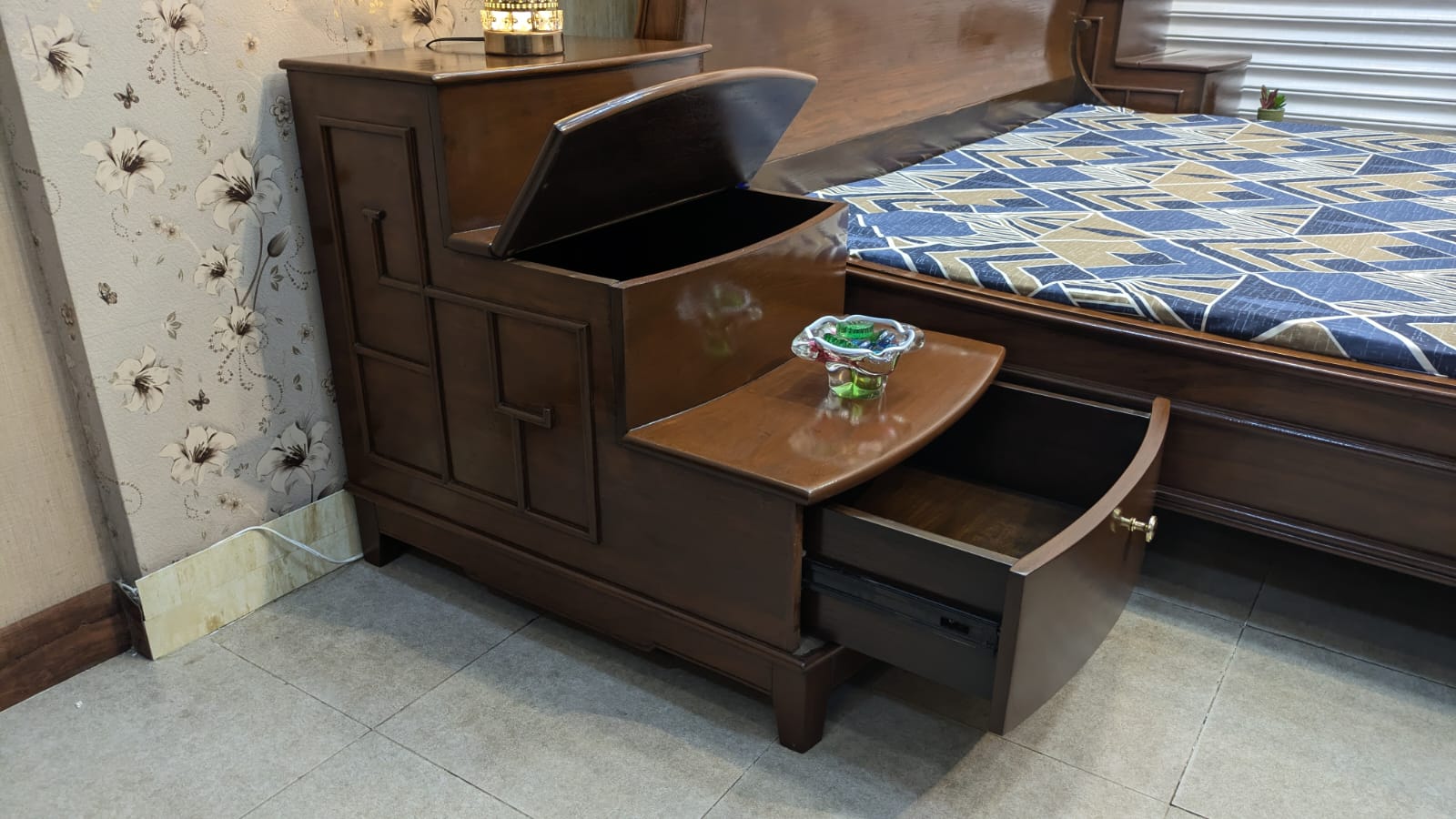 Imported King Size Bed Set