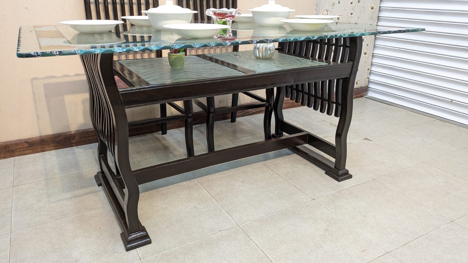 6 Seater Dining Table