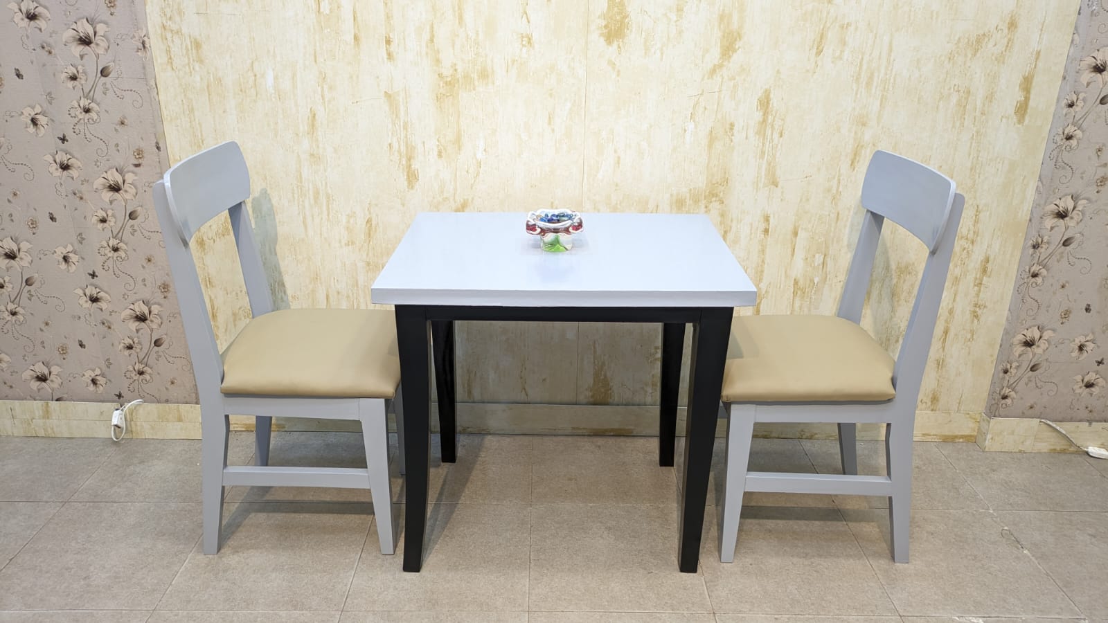 2 Seater Dining Table / Breakfast Table