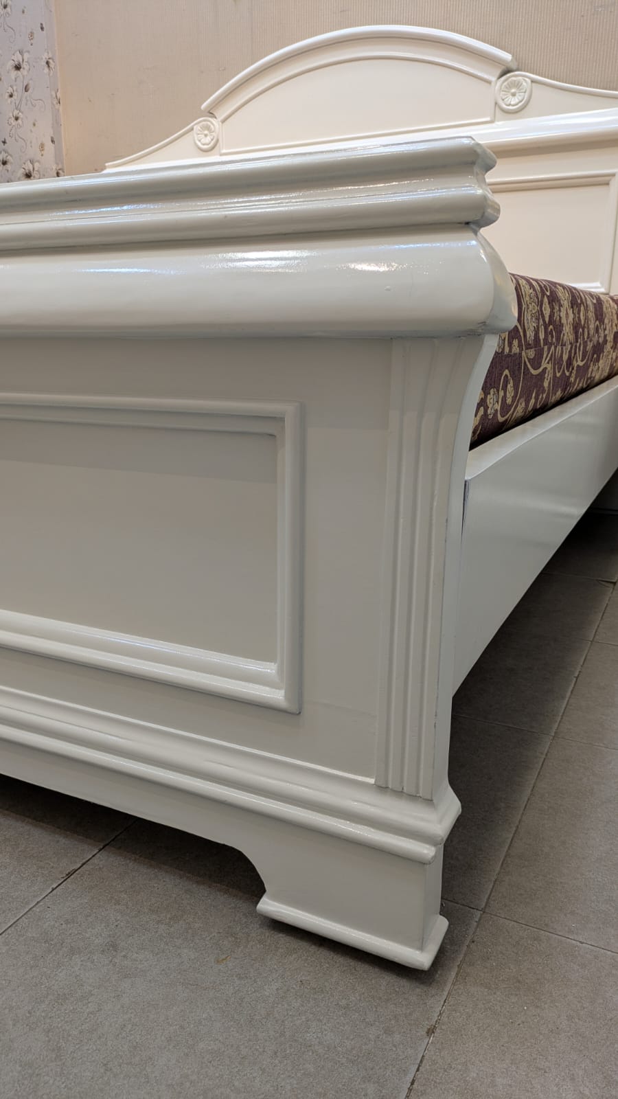 Victoria Furniture King Size Bed Set