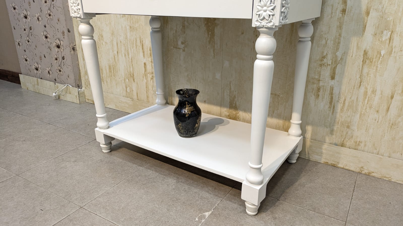 Table Console