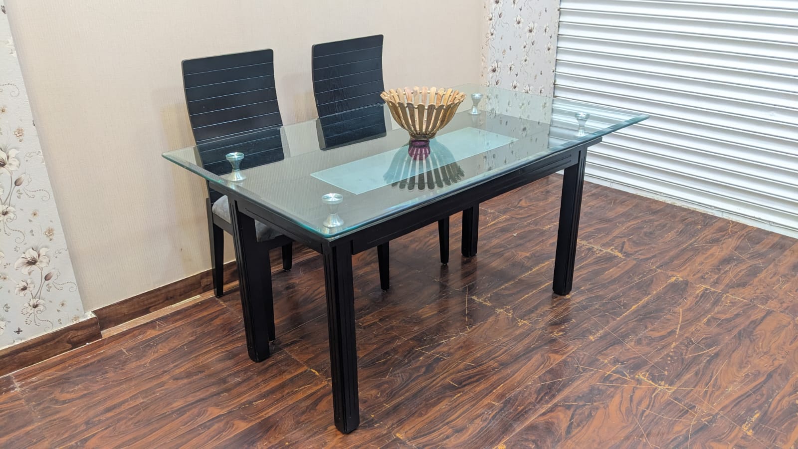6 Seater Dining Table
