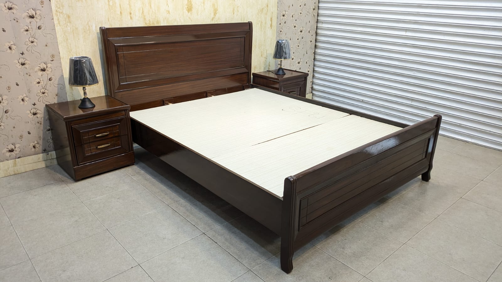 Queen Size Bed Set