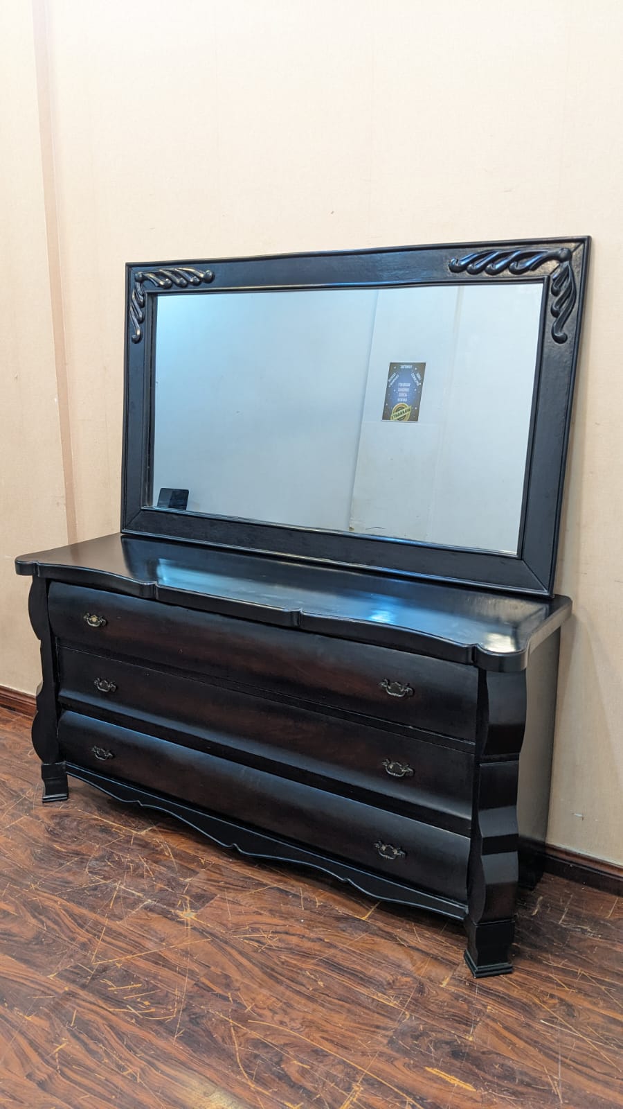 🔥Habitt🔥 King Size Bed with 2 Side Tables & Dressing Table