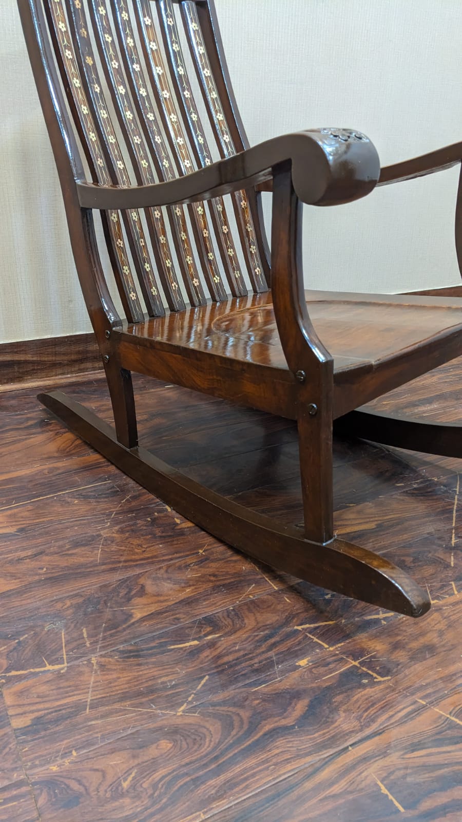 ✨ Antique ✨ Rocking Chair