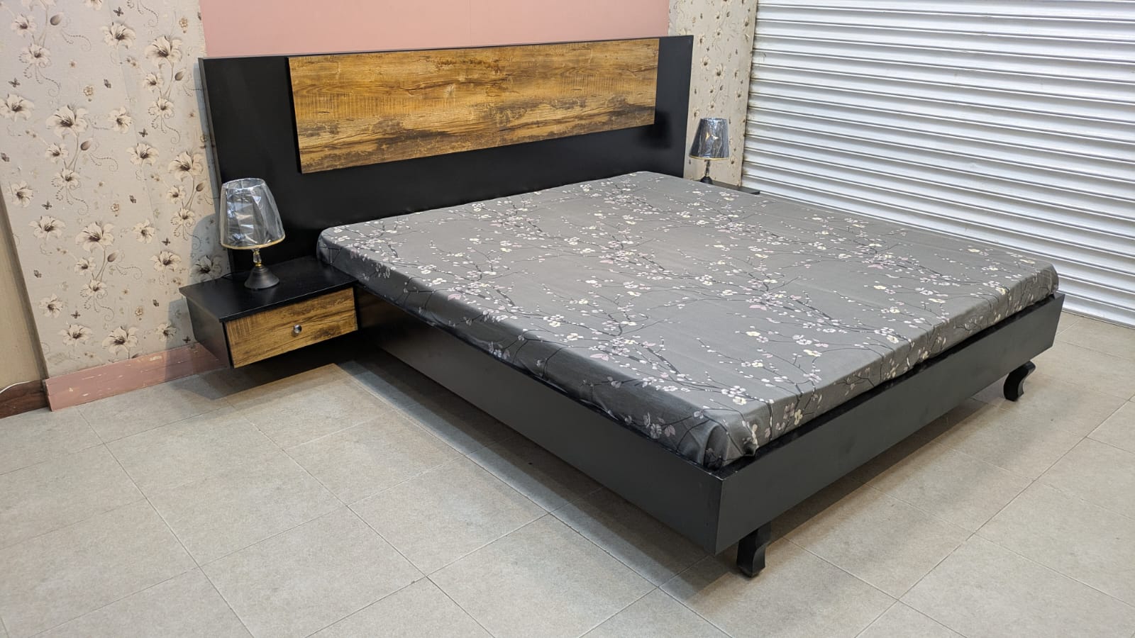 Habitt King Size Bed Set