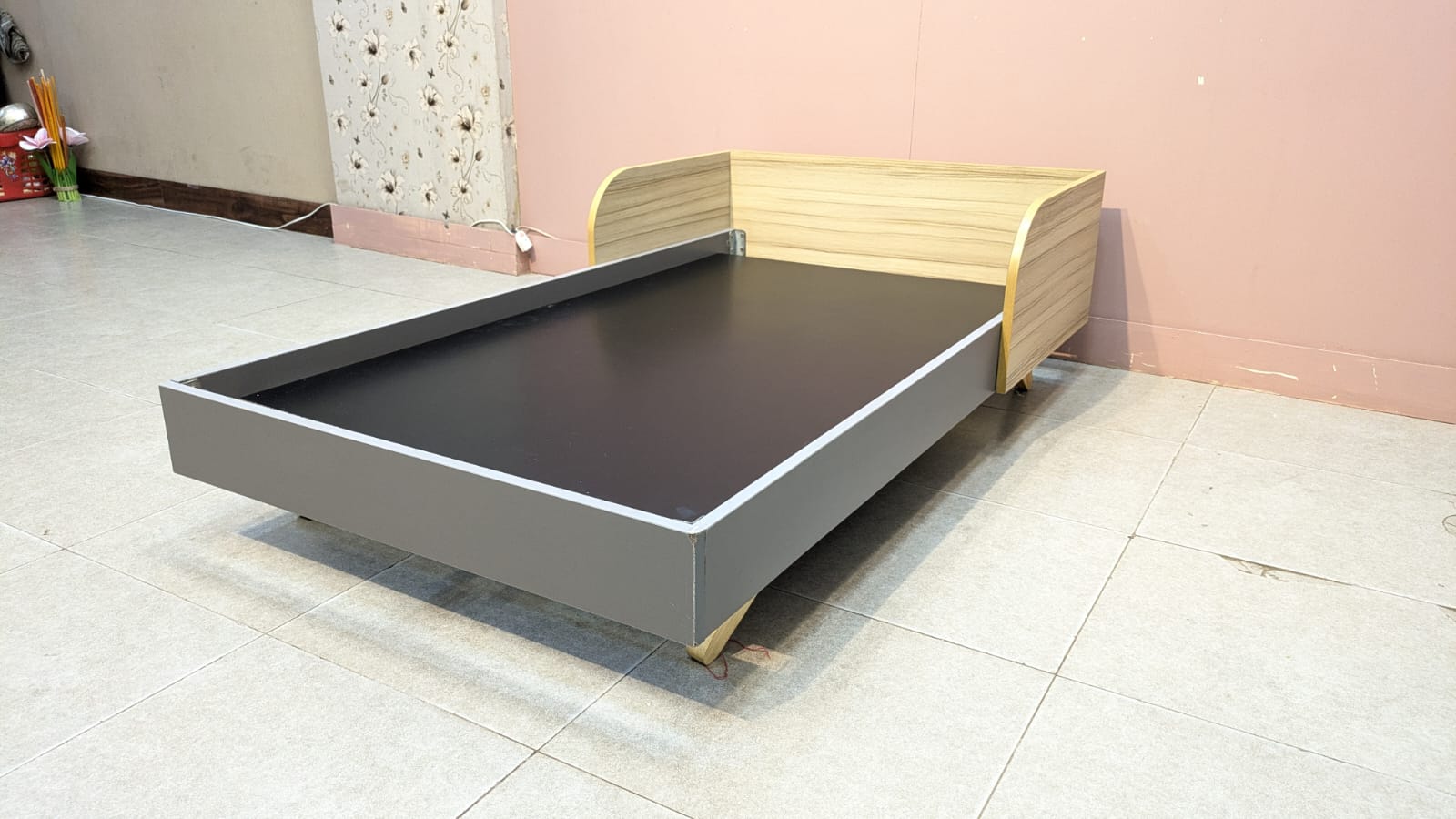 BABY COT