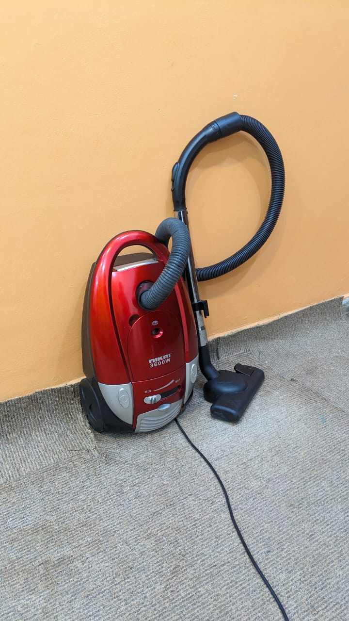 Nikai Vacuum Cleaner