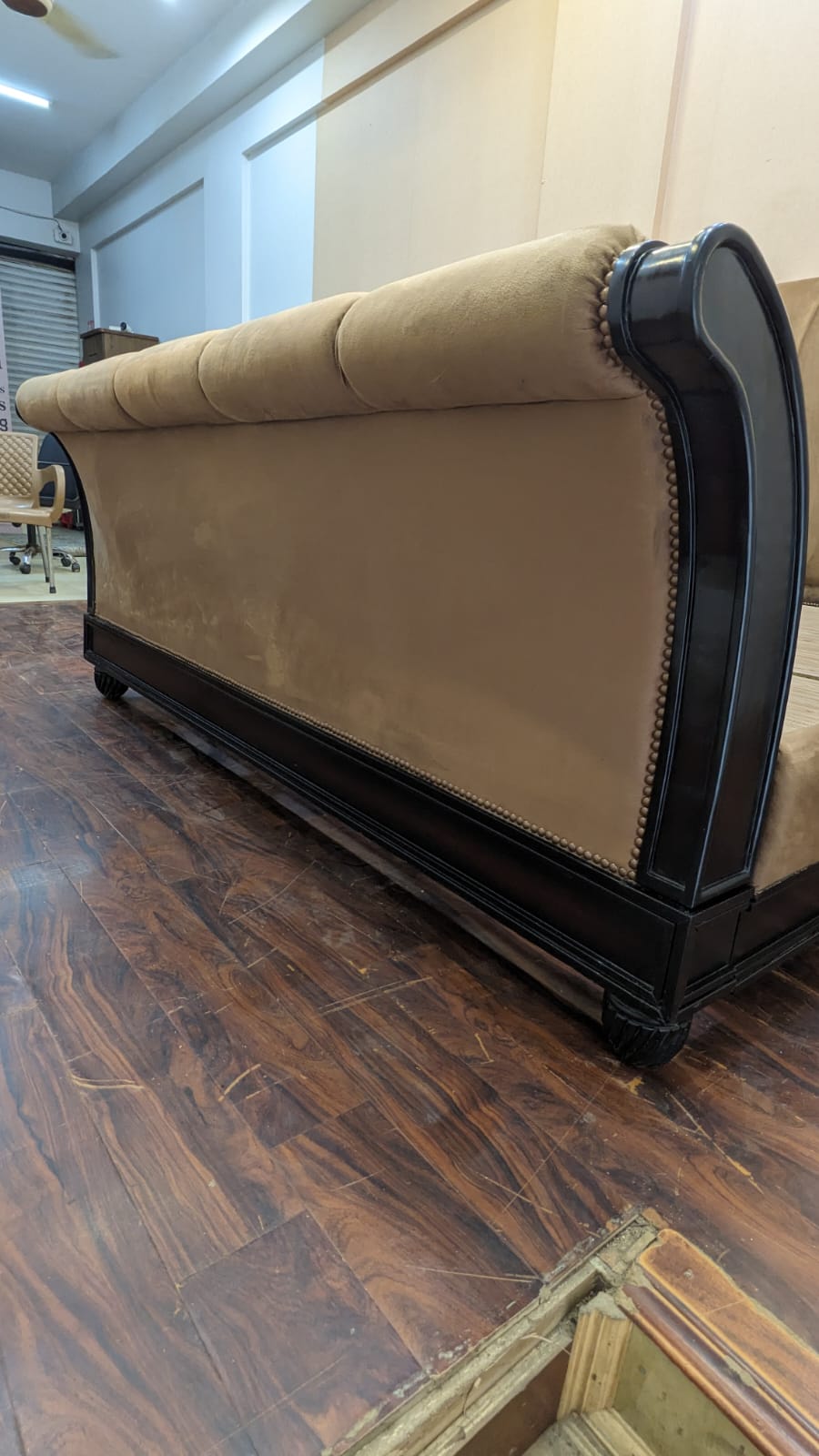 🔥Habitt🔥 King Size Bed with 2 Side Tables & Dressing Table
