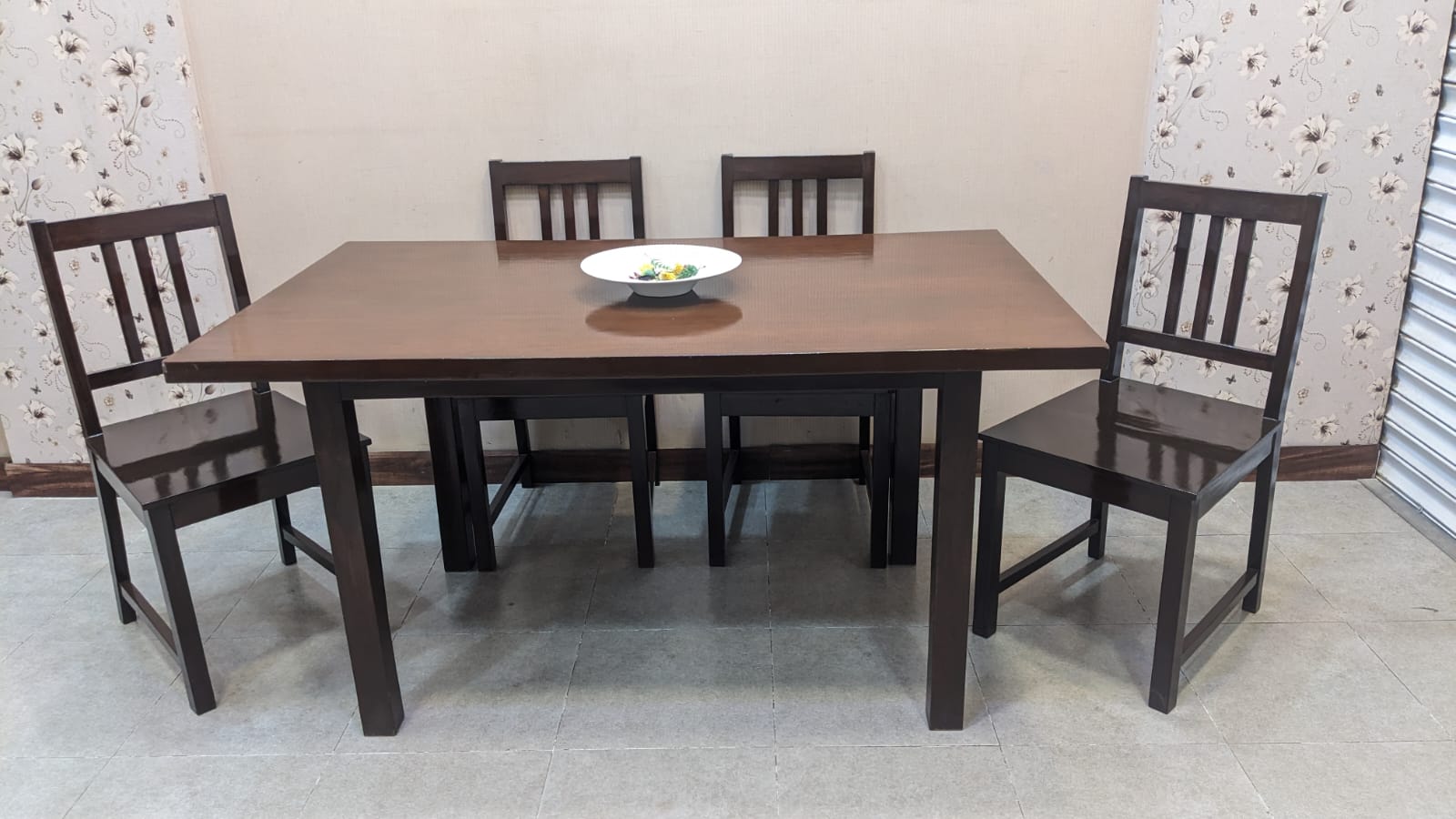 6 Seater Dining Table