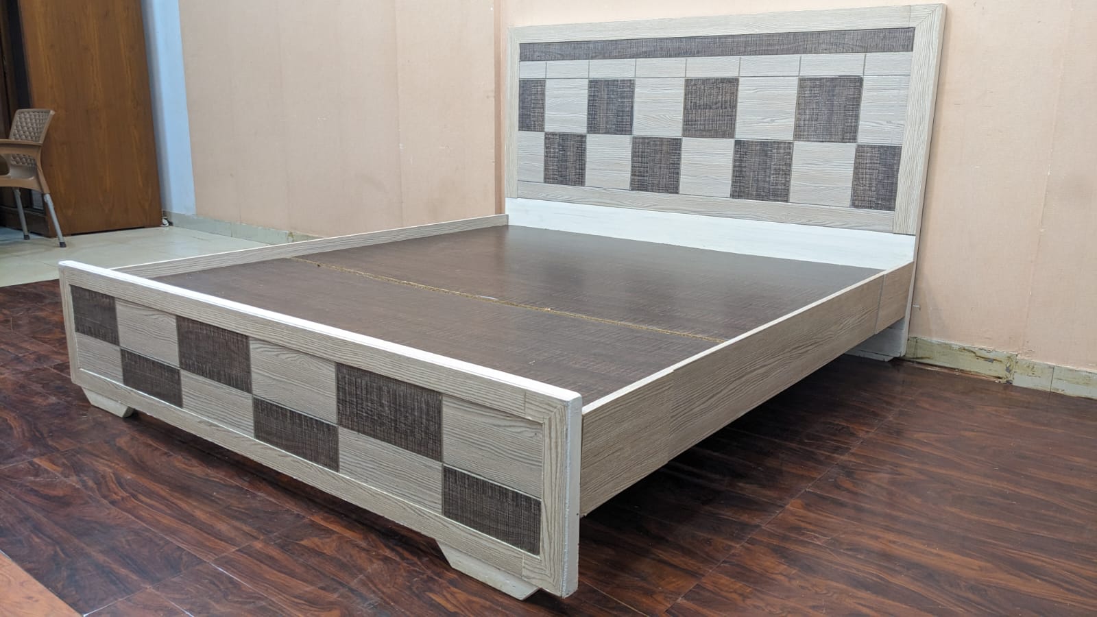 King Size Bed With Mattress