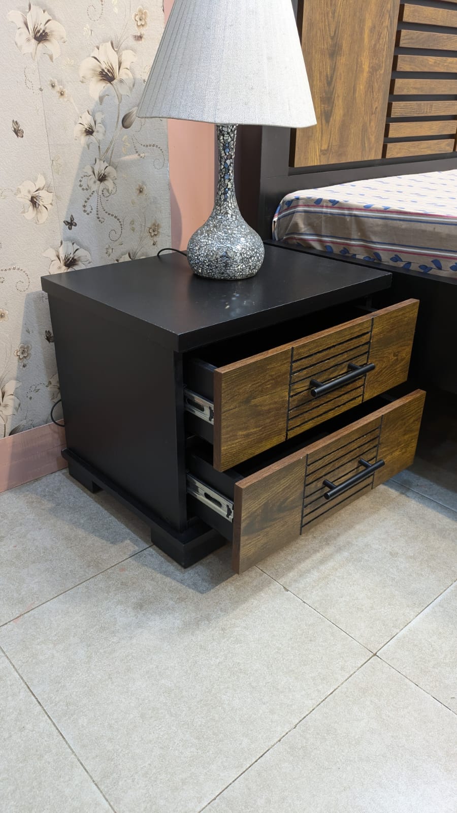 Brand New King Size Bedroom Set