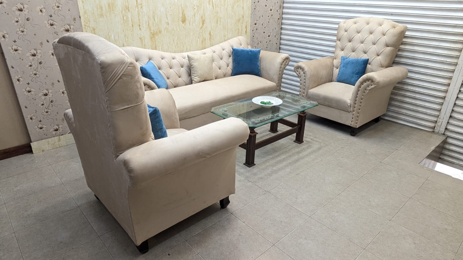 Elegant Design 5 Seater Sofa Set