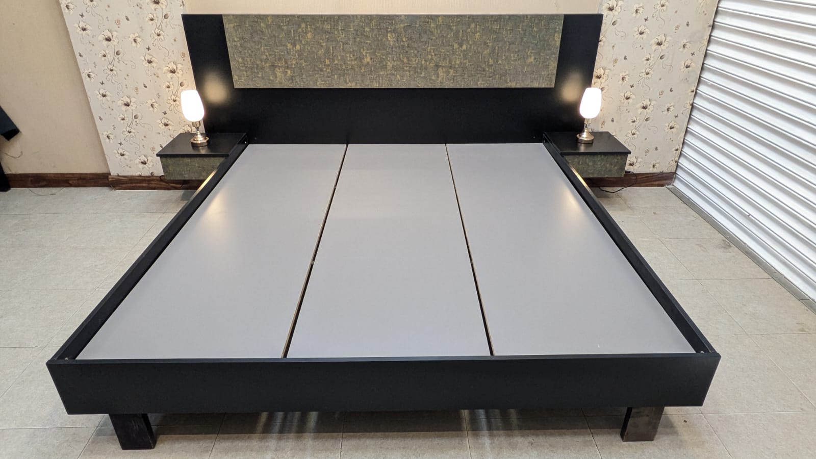 Habitt Novak King Size Bed With 2 Attached Side Tables