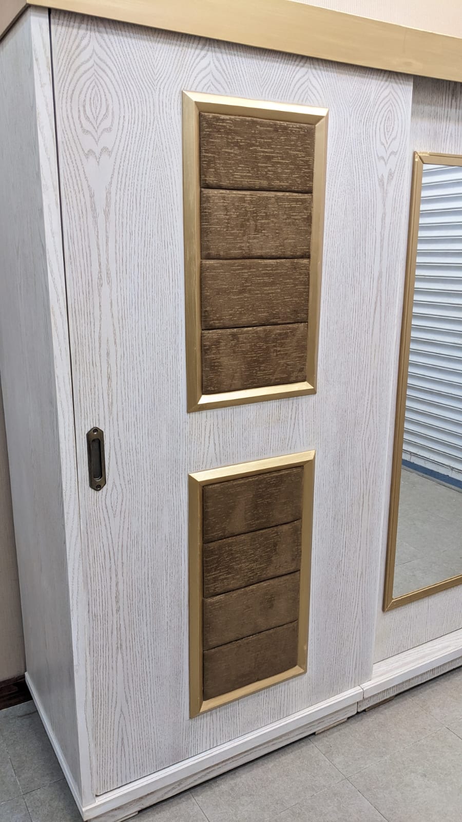 King Size Bedroom Set with Spring Mattress