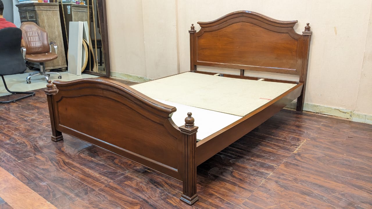 Sheesham Wood Queen Size Bed