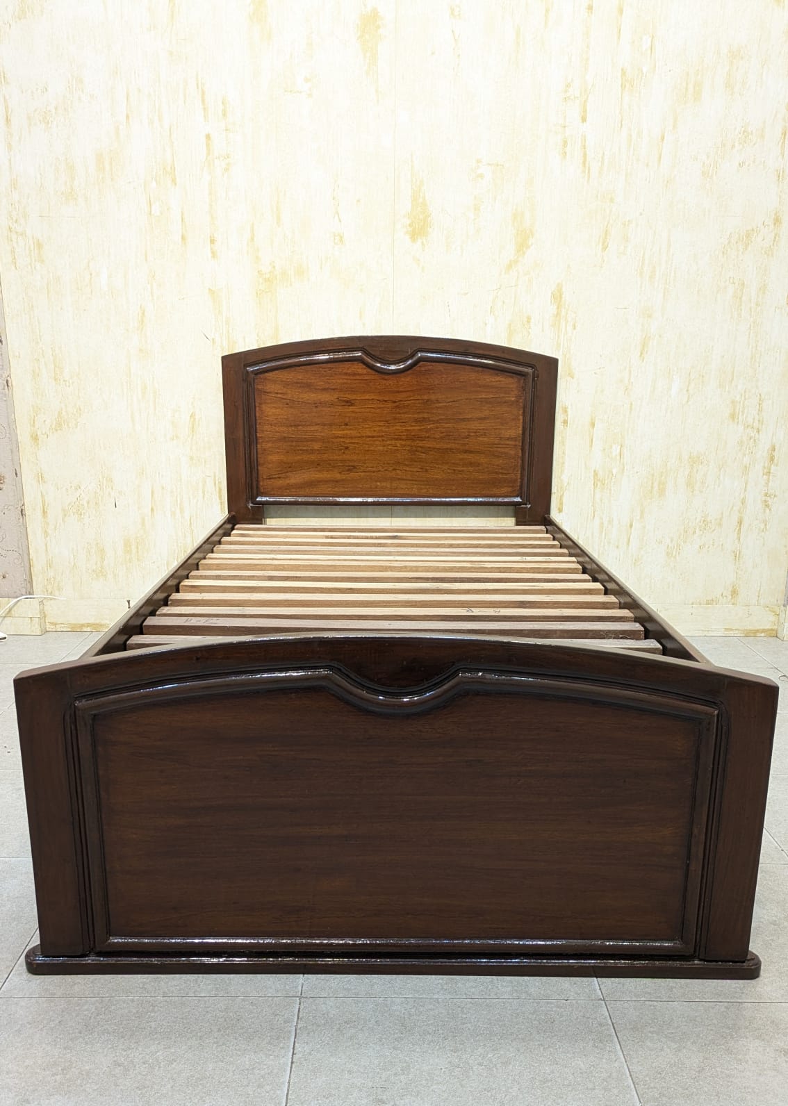 Single bed