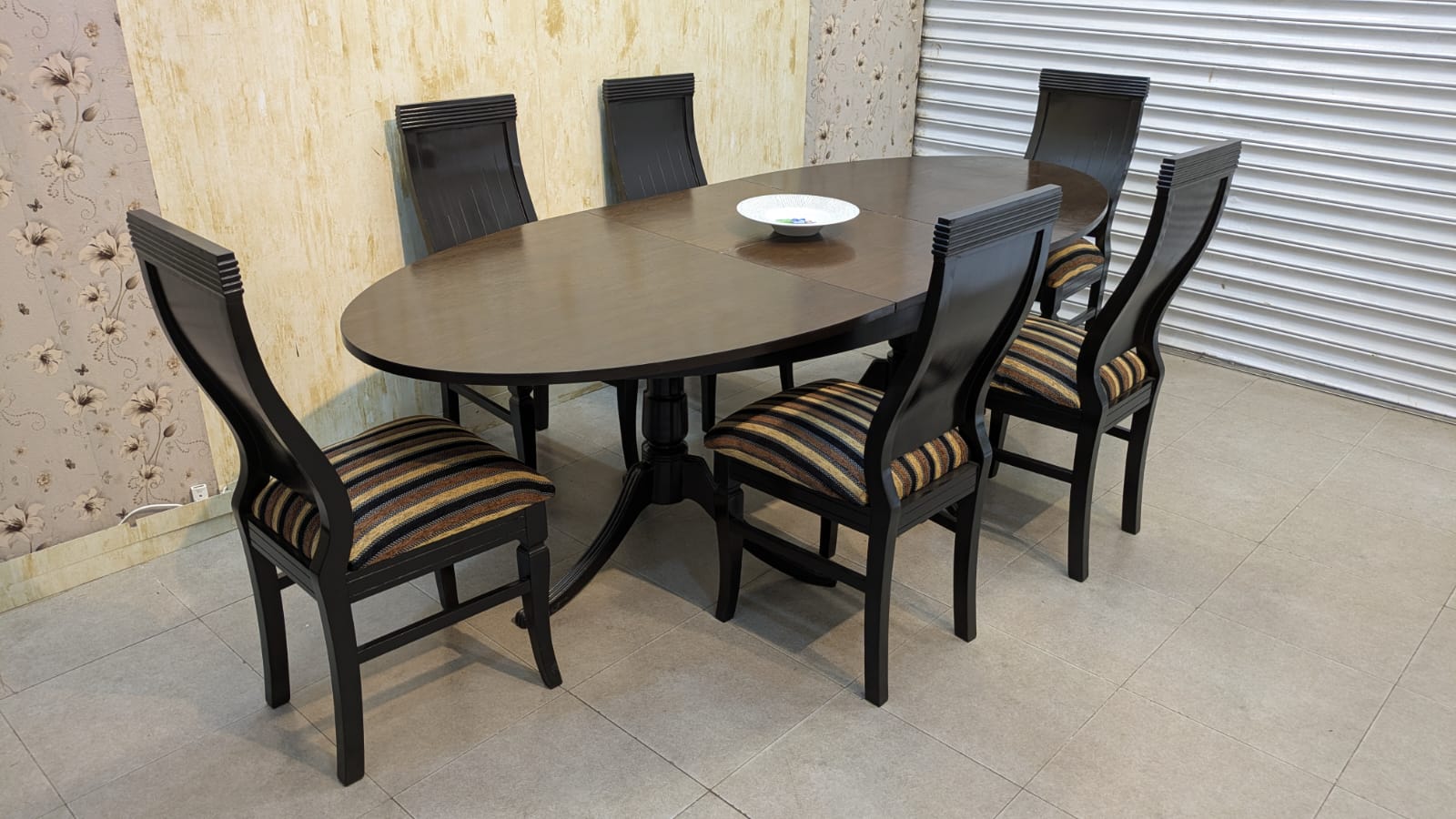 Imported 6 Seater Extendable Dining Table