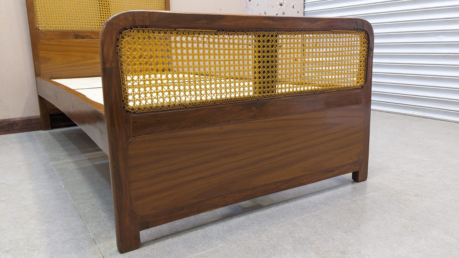 Solid Sheesham Wood Single Bed