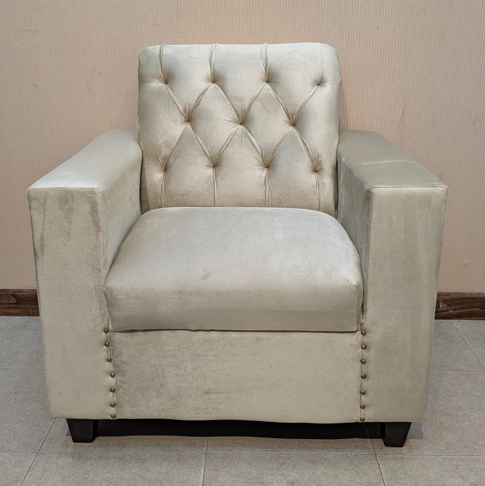 Modern Design 7 Seater Sofa Set