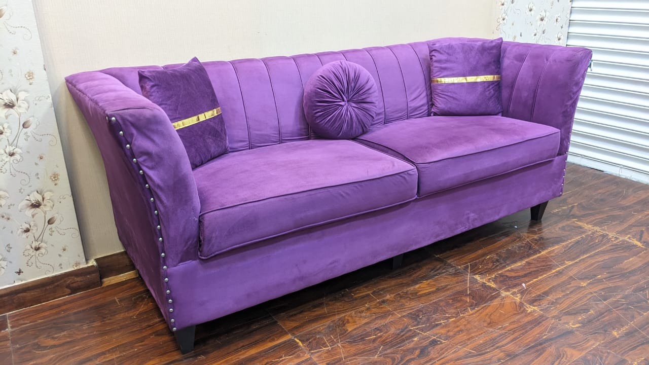 5 Seater Sofa Set with Center Table