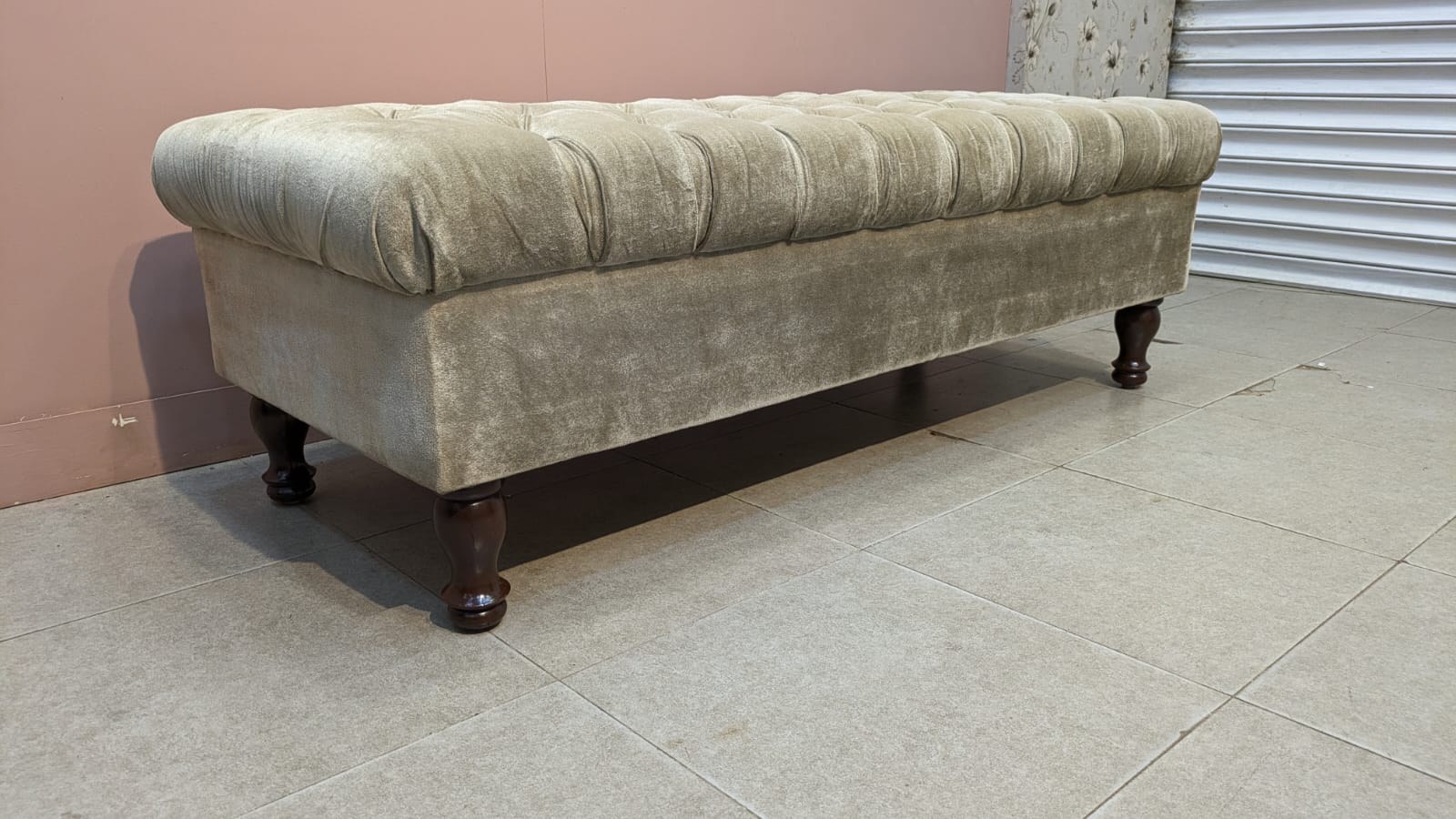 Chesterfield 2.5 Seater Settee