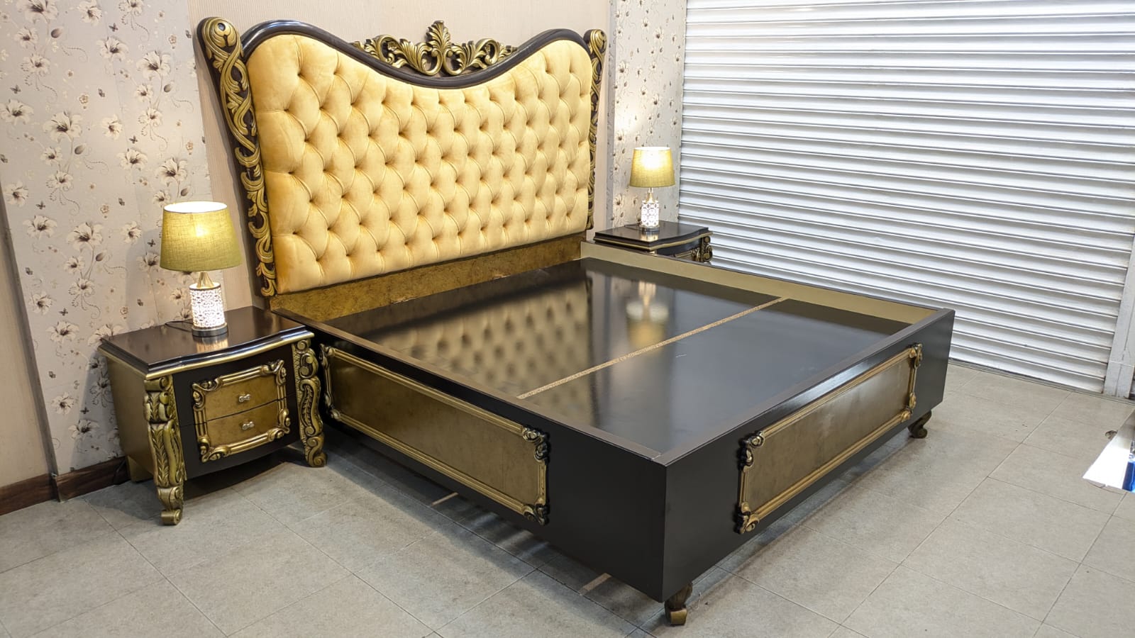 Luxury Design King Size Complete Bedroom Set
