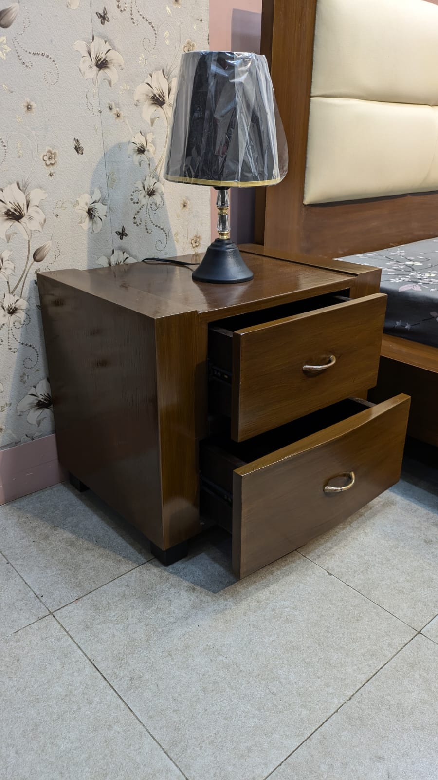 Low Height king Size Bed Set